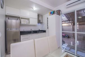 Image 11 - 128218