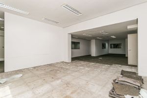 Image 21 - 128265