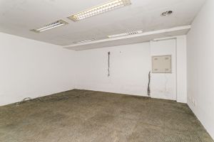 Image 23 - 128265