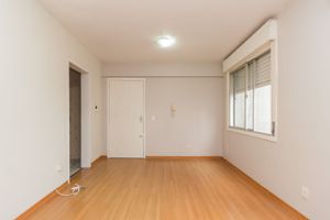 Image 10 - 128310