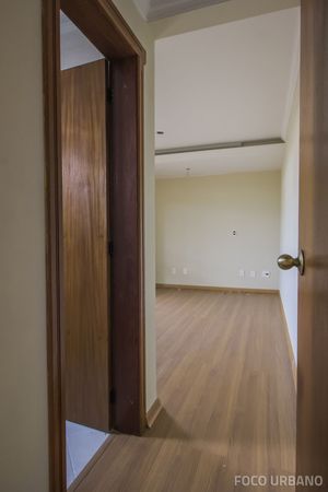 Image 16 - 128337