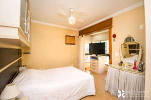 Image 11 - 12872