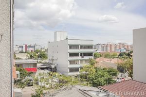 Image 9 - 129702