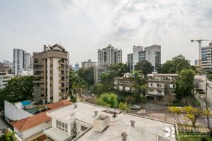 Image 25 - 13002