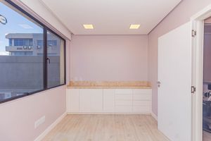 Image 19 - 131167