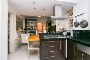 Image 14 - 131526