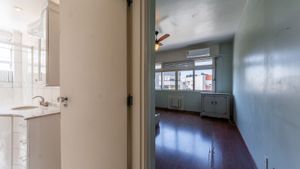 Image 12 - 131757