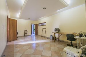Image 2 - 131823