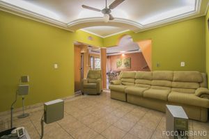 Image 23 - 131823