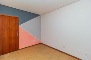 Image 23 - 131979