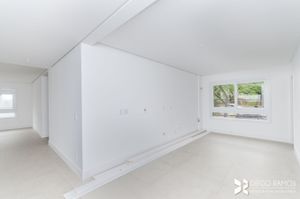 Image 21 - 131993