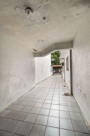 Image 50 - 132005