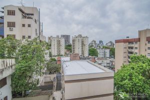 Image 18 - 132053