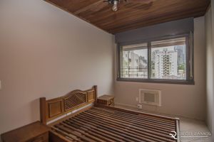 Image 19 - 132053