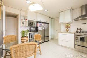 Image 25 - 132295