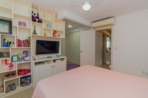 Image 10 - 132683