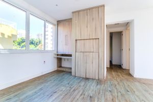 Image 3 - 133051