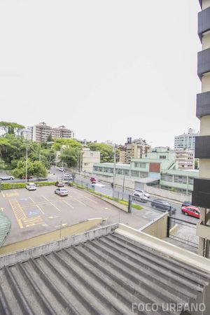 Image 25 - 133052