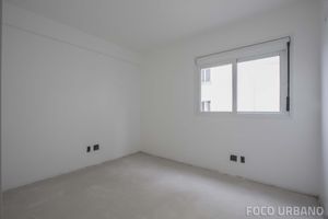 Image 19 - 133330