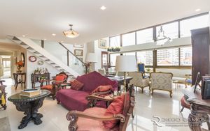Image 1 - 133833