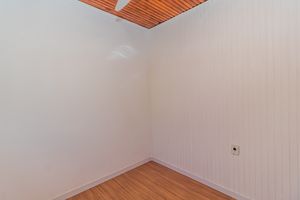 Image 22 - 133860