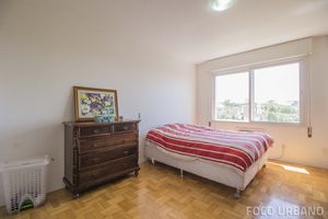 Image 10 - 134537