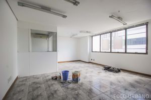 Image 9 - 134735