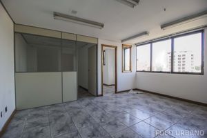 Image 14 - 134735