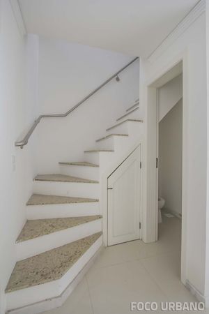 Image 9 - 134977