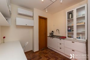 Image 15 - 135103