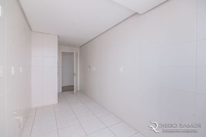 Image 14 - 135198