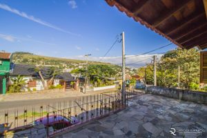Image 16 - 135242