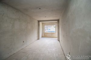 Image 25 - 135389