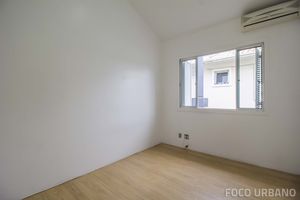 Image 9 - 135623