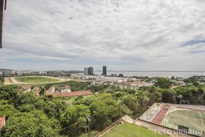 Image 10 - 135774