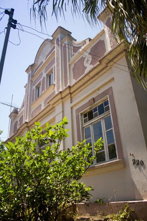 Image 19 - 135945