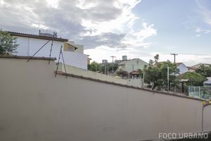 Image 9 - 136015