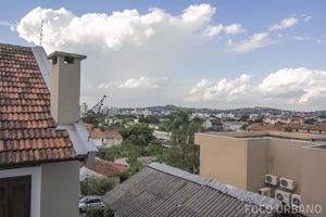 Image 12 - 136015