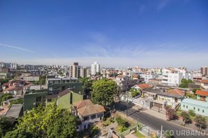 Image 21 - 136382