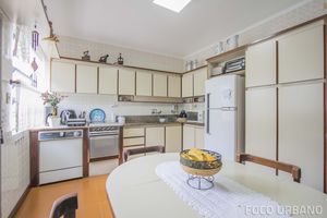 Image 25 - 136406