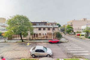 Image 7 - 136721