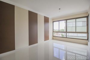 Image 6 - 136873