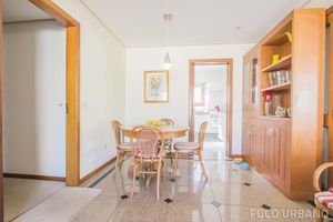 Image 14 - 137126