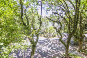 Image 10 - 137159