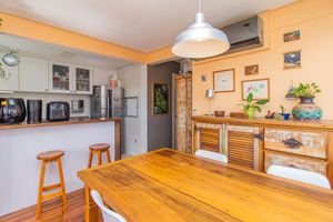 Image 34 - 137236