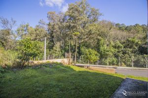 Image 25 - 137676