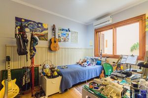 Image 12 - 137835