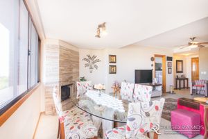 Image 4 - 137960