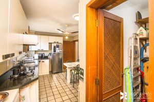 Image 34 - 137962