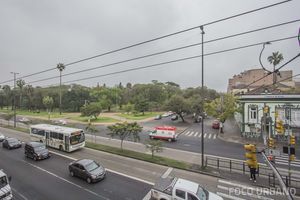 Image 6 - 137982